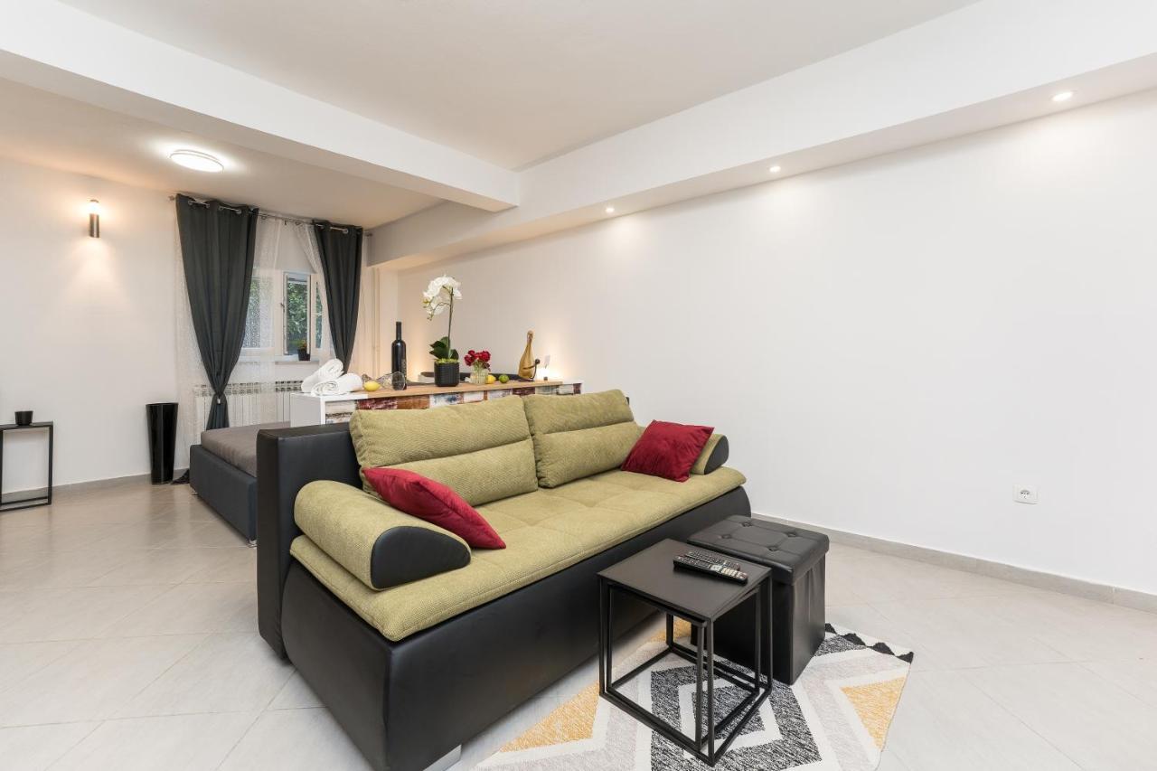 Studio Apartman Mirakul Ζαντάρ Εξωτερικό φωτογραφία